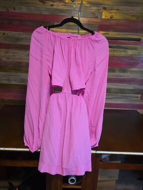 Olivaceous Pink Off-Shoulder Mini Dress